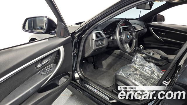 BMW 3 Series (F30) 320i M Sport Shadow 2018 — фото 10