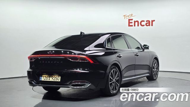 Hyundai Grandeur (IG) 3.0 LPi Rent Car Exclusive 2022 — фото 2