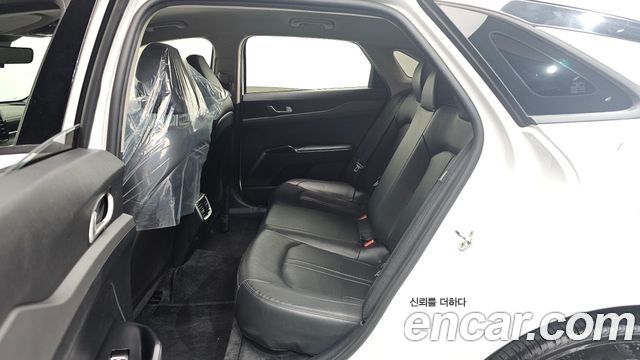 Kia K5 (III) 2.0 Trendy 2023 — фото 11