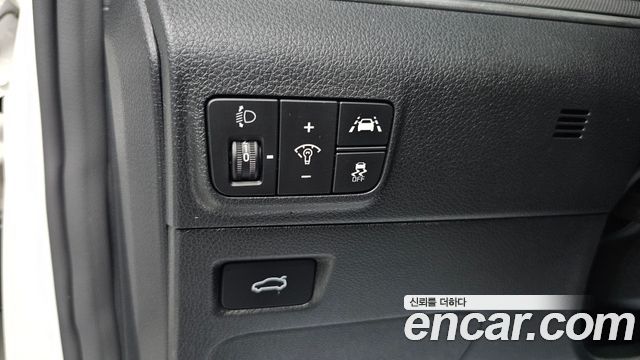 Kia K5 (III) 2.0 Trendy 2023 — фото 13