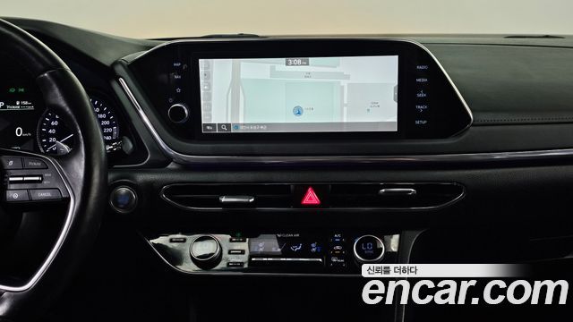 Hyundai Sonata (DN8) 2.0 Premium Plus 2022 — фото 14