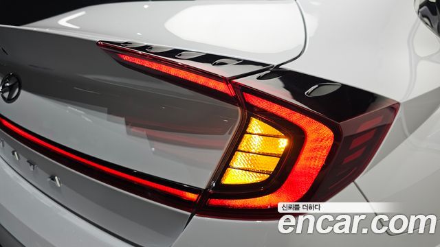Hyundai Sonata (DN8) 2.0 Premium Plus 2022 — фото 23