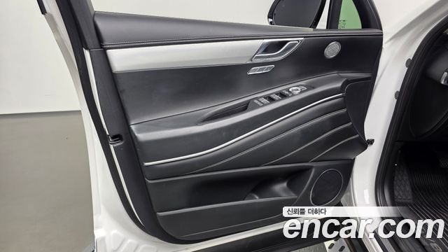 Genesis GV80 2.5T Gasoline AWD 2023 — фото 24