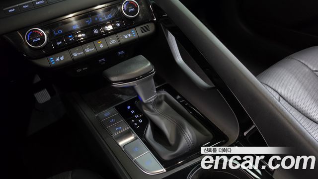 Hyundai Avante (CN7) 1.6 Inspiration 2023 — фото 9