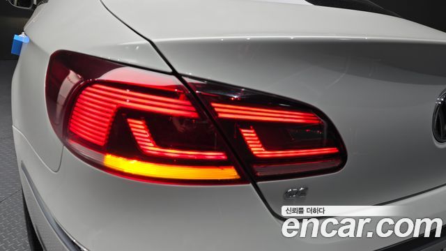 Volkswagen CC 2.0 TDI BlueMotion 2013 — фото 23