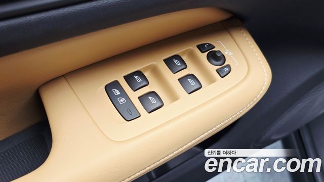Volvo V60 Cross Country (II) B5 Ultra AWD 2025 — фото 19