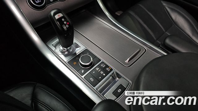 Land Rover Range Rover Sport (II) 3.0 SDV6 HSE 2016 — фото 9