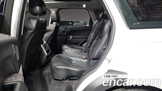 Land Rover Range Rover Sport (II) 3.0 SDV6 HSE 2016 — фото 26