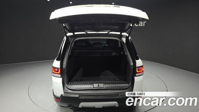 Land Rover Range Rover Sport (II) 3.0 SDV6 HSE 2016 — фото 34