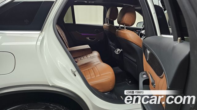 Mercedes-Benz GLC-Class (X253) GLC300 4MATIC 2022 — фото 11