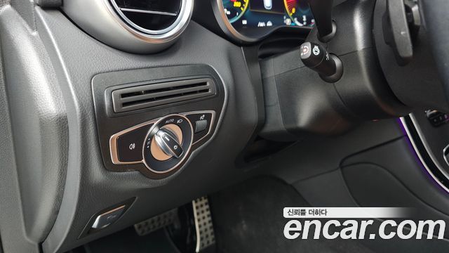 Mercedes-Benz GLC-Class (X253) GLC300 4MATIC 2022 — фото 19