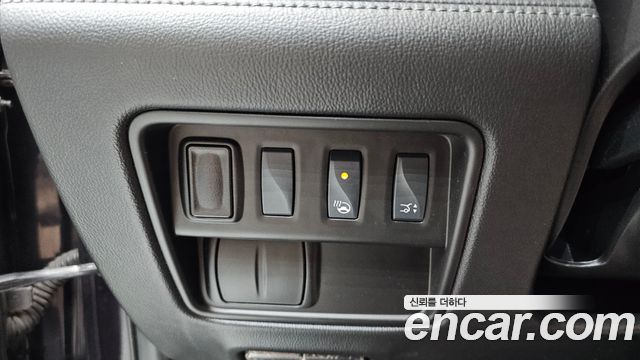 Renault Korea QM6 Gasoline 2WD RE Signature 2019 — фото 17