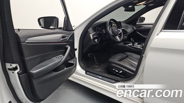 BMW 5 Series (G30) 520d M Sport Package Plus 2019 — фото 10