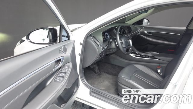 Hyundai Sonata (DN8) 2.0 Premium Plus 2022 — фото 10
