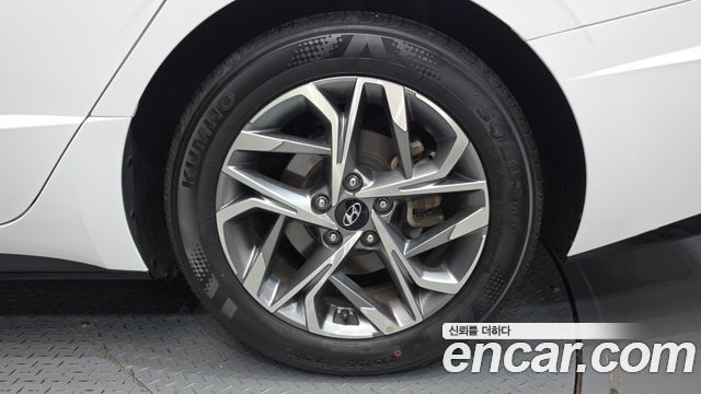 Hyundai Sonata (DN8) 2.0 Premium Plus 2022 — фото 27