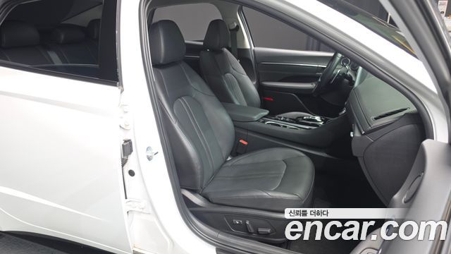 Hyundai Sonata (DN8) 2.0 Premium Plus 2022 — фото 32