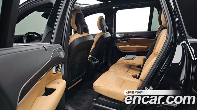 Volvo XC90 (II) B6 Inscription 2022 — фото 11