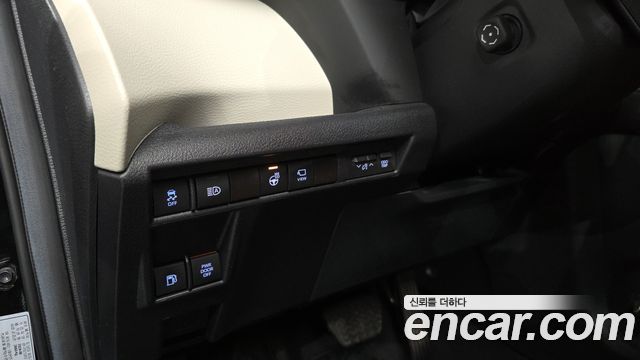 Toyota Sienna (IV) 2.5 Hybrid AWD 2024 — фото 21