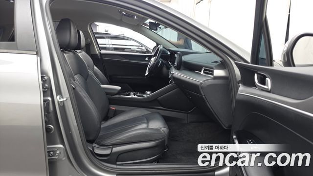 Kia K5 (III) 2.0 Prestige 2022 — фото 11