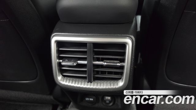 Kia K5 (III) 2.0 Prestige 2022 — фото 19
