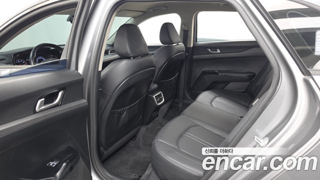 Kia K5 (III) 2.0 Prestige 2022 — фото 26