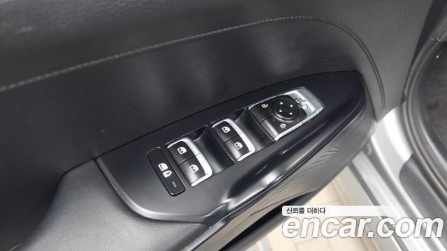 Kia K5 (III) 2.0 Prestige 2022 — фото 27
