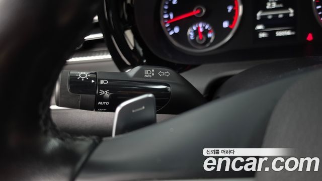 Kia K5 (III) 2.0 Prestige 2022 — фото 31