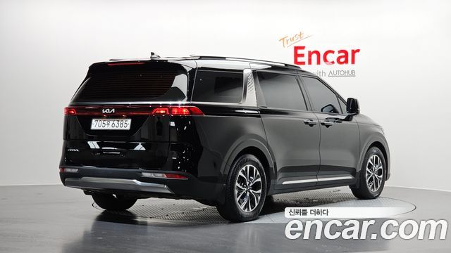 Kia Carnival (IV) Gasoline 11-Seater Signature 2023 — фото 2
