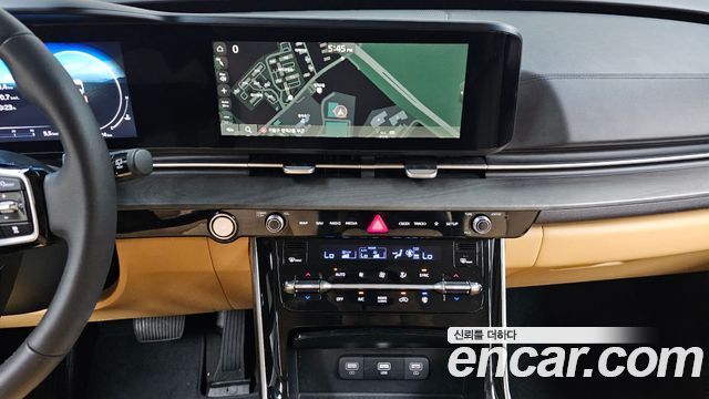 Kia Carnival (IV) Gasoline 11-Seater Signature 2023 — фото 12