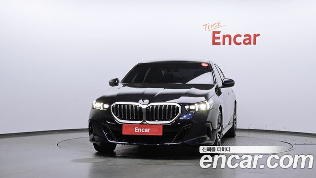 BMW 5 Series (G60) 530e xDrive M Sport 2026 — фото 3
