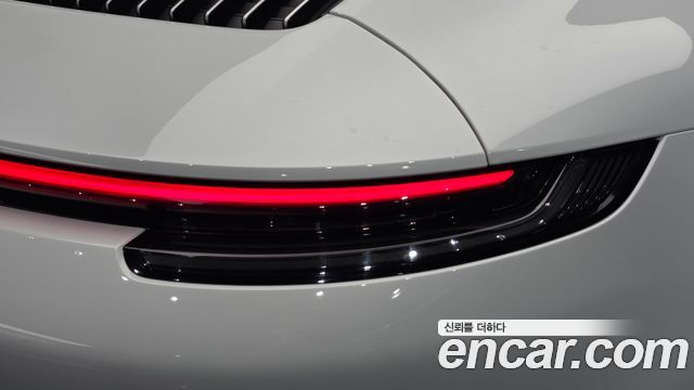 Porsche 911 (992) Carrera 4S 2021 — фото 29