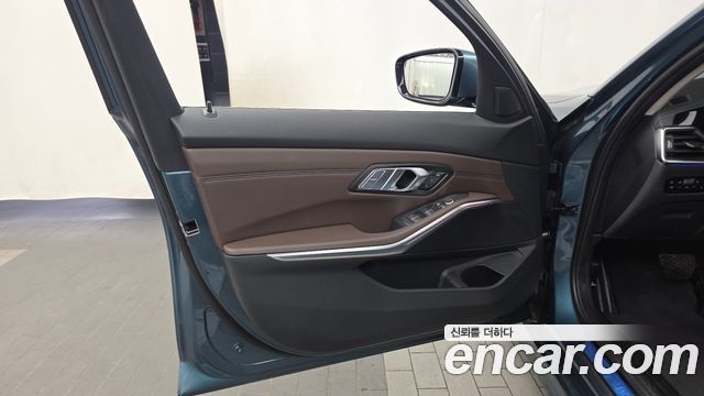 BMW 3 Series (G20) 320i Luxury 2021 — фото 24