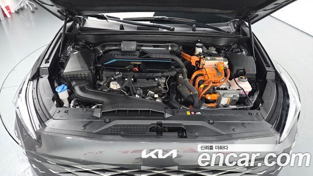 Kia K8 Hybrid Signature 2023 — фото 6