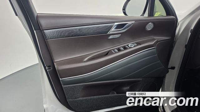 Genesis GV80 3.0 Diesel AWD 2022 — фото 24