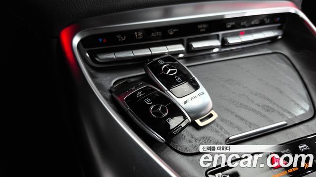 Mercedes-Benz AMG GT 4Door 43 4MATIC+ Dynamic 2023 — фото 16