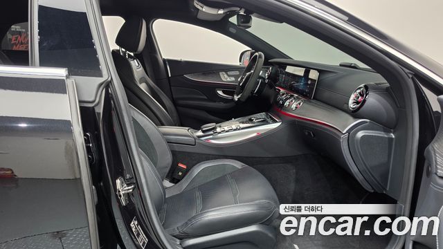 Mercedes-Benz AMG GT 4Door 43 4MATIC+ Dynamic 2023 — фото 26