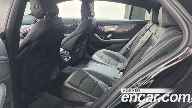 Mercedes-Benz AMG GT 4Door 43 4MATIC+ Dynamic 2023 — фото 28