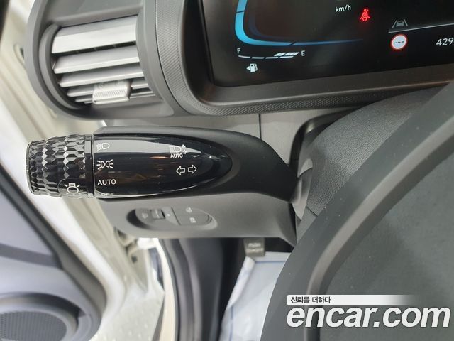 Hyundai Casper The Essential Light 2024 — фото 14