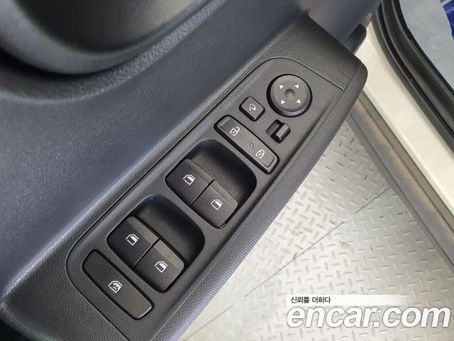 Hyundai Casper The Essential Light 2024 — фото 16