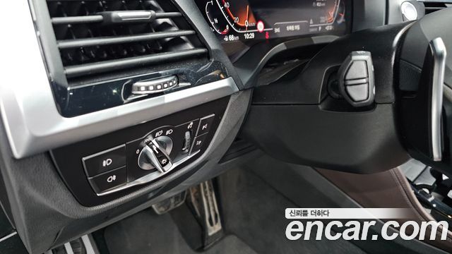 BMW X4 (G02) xDrive20i M Sport X 2020 — фото 28