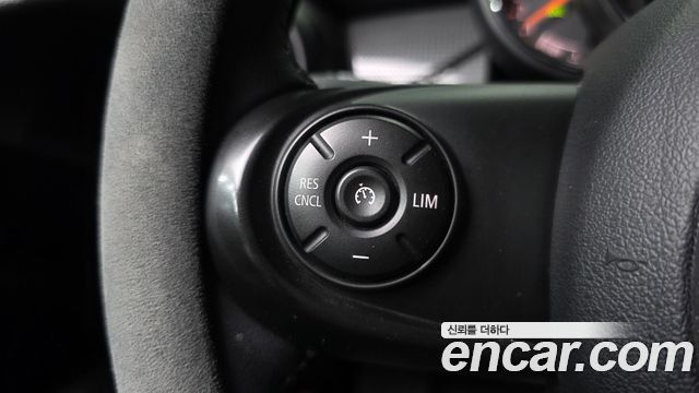 MINI Cooper Standard Third Generation 2020 — фото 15