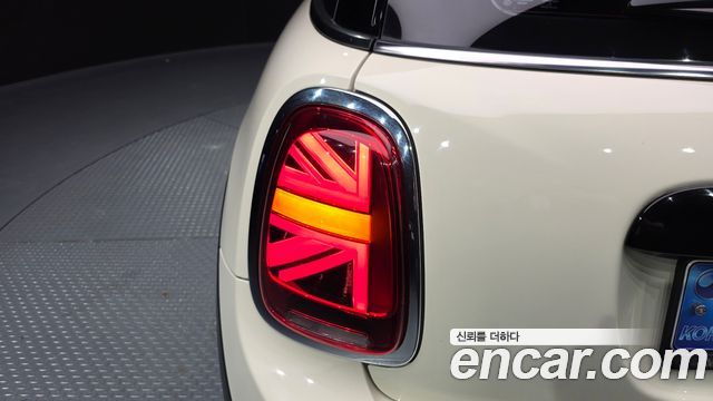MINI Cooper Standard Third Generation 2020 — фото 23