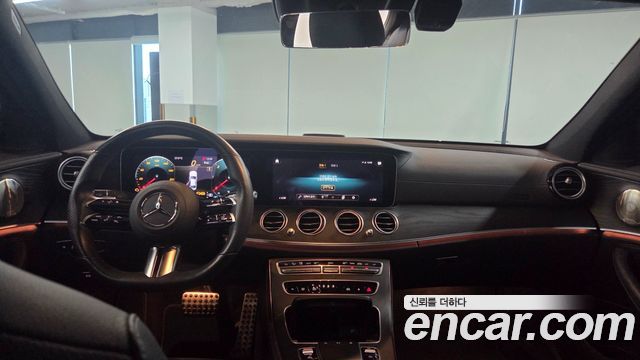 Mercedes-Benz E-Class (W213) E220d 4MATIC AMG Line 2022 — фото 7