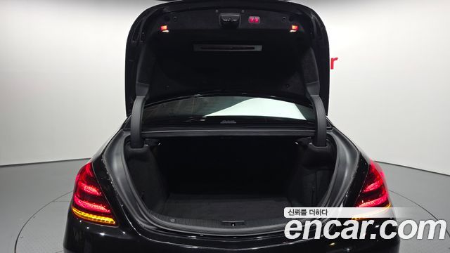 Mercedes-Benz S-Class (W222) S350 d 4MATIC AMG Line 2020 — фото 20