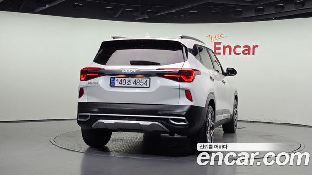 Kia Seltos Gasoline 1.6 Turbo 2WD Signature 2023 — фото 4