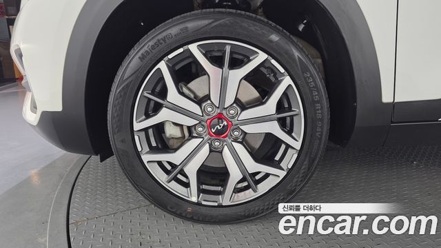 Kia Seltos Gasoline 1.6 Turbo 2WD Signature 2023 — фото 5