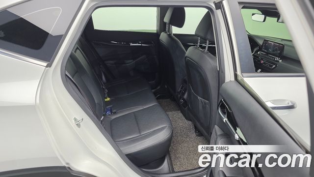 Kia Seltos Gasoline 1.6 Turbo 2WD Signature 2023 — фото 12