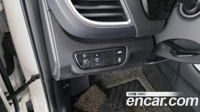 Kia Seltos Gasoline 1.6 Turbo 2WD Signature 2023 — фото 16