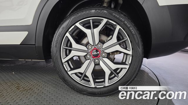 Kia Seltos Gasoline 1.6 Turbo 2WD Signature 2023 — фото 21