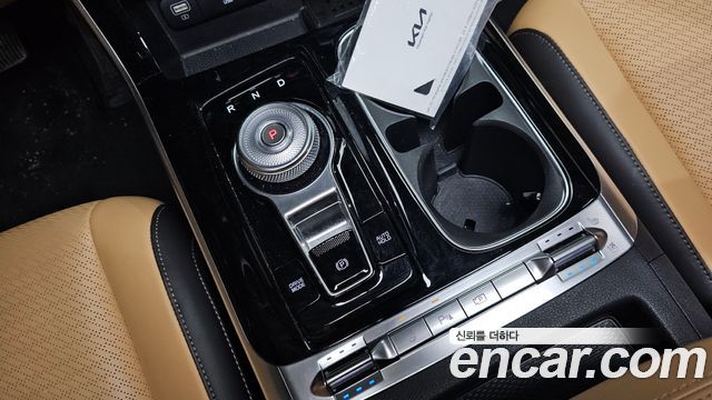 Kia Carnival (IV) Gasoline 9-Seater Signature 2023 — фото 9
